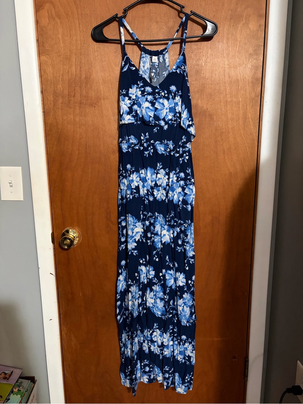 Lauren Conrad Navy Blue and White Floral Maxi Dress